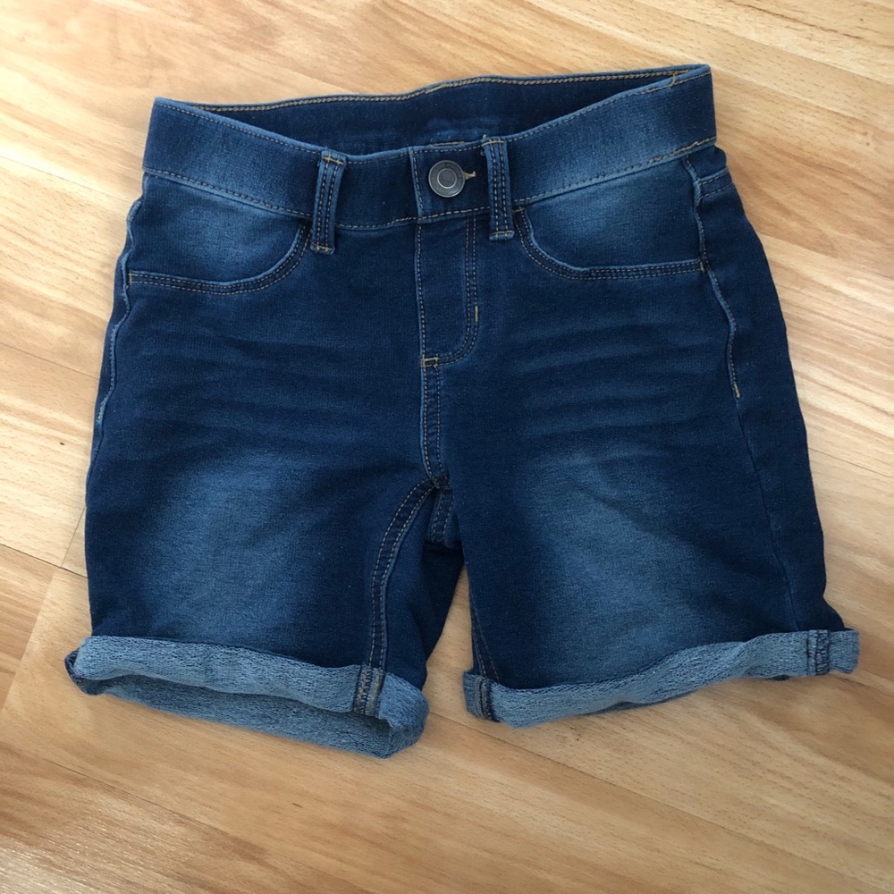 Girls shorts